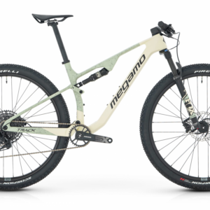 MEGAMO TRACK R100 10 2025